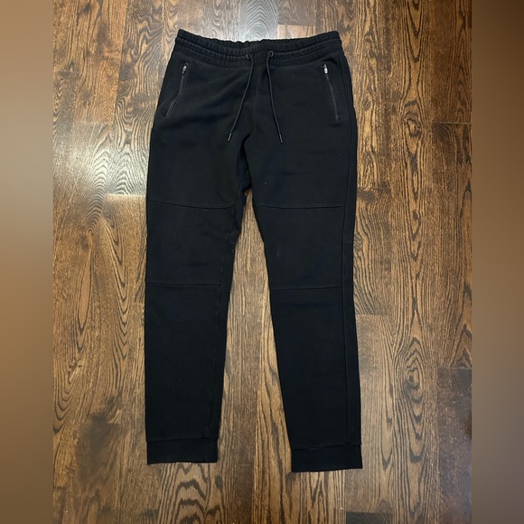 H&M Black Pants. Large - Picture 1 of 3